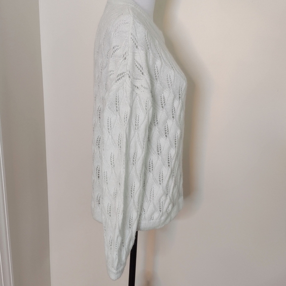 Boden pastel green wool blend sweater, feather pattern, size 6. - Picture 3 of 7